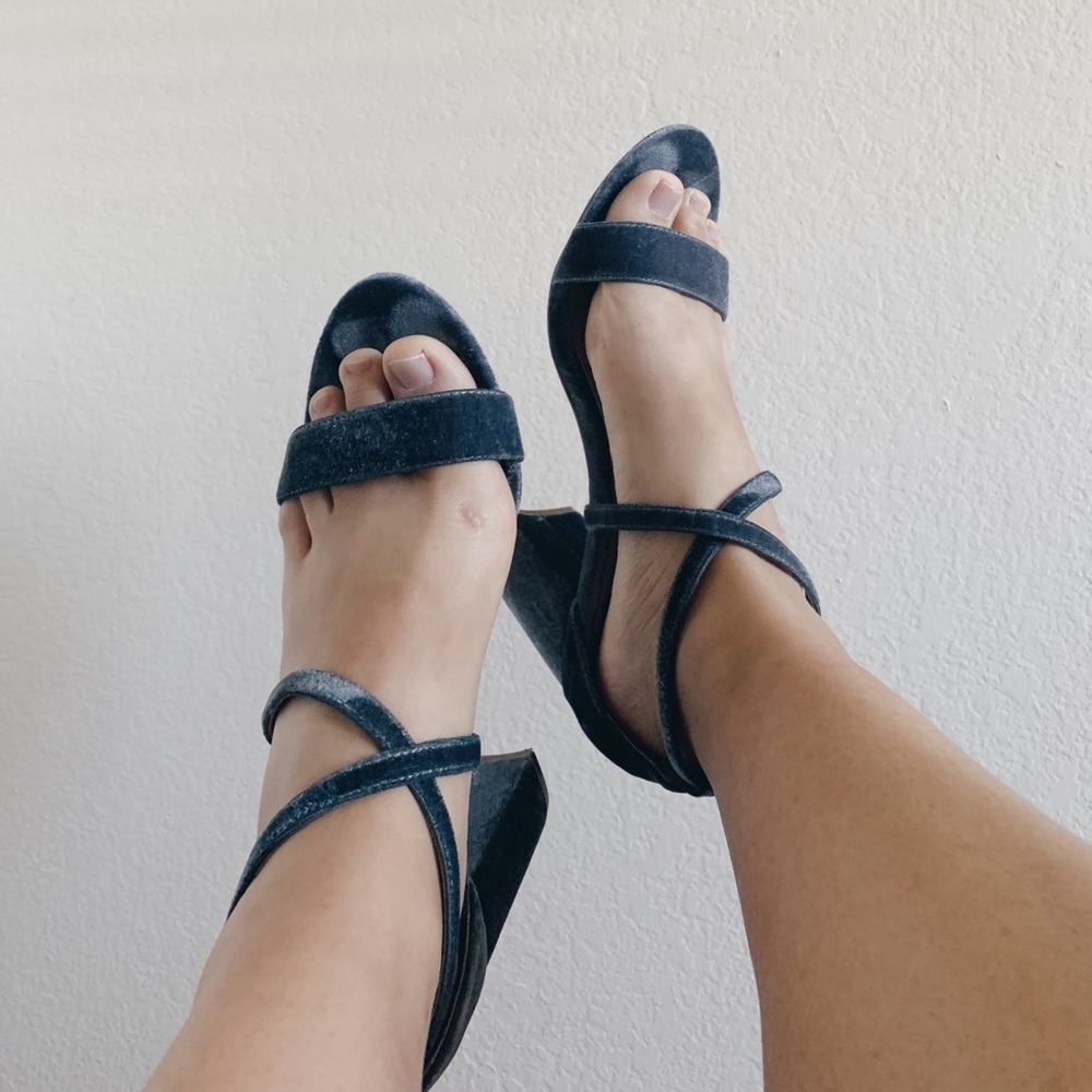 Steve Madden Velvet Blue Strappy Heels